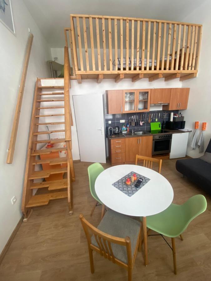 Apartman V Lesni Jablonec nad Nisou Kültér fotó